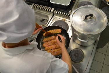 553. A la carte szakács német munka Mannheim 