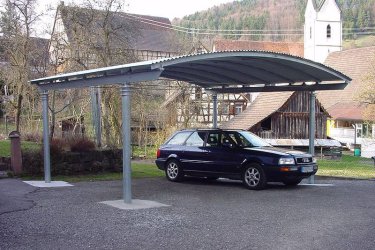 28/2. Fémszerkezet összeszerelő német munka Stuttgart közelében