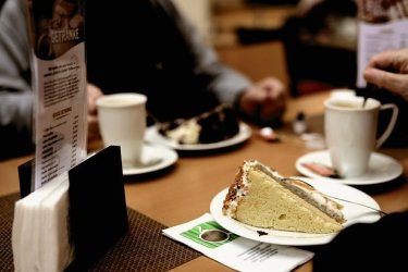 25. Kávéházi kiszolgáló német munka Pfalzi-erdőben