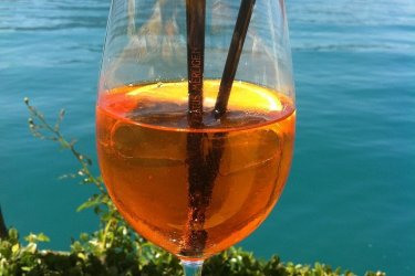 338/2. Felszolgáló német munka családi szállodában Chiemsee