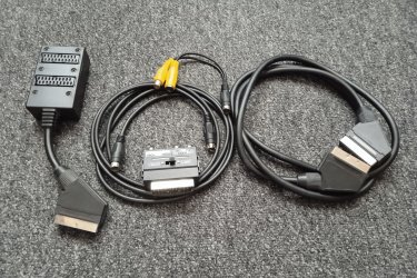 euroscart kábel, elosztó, s-video stb. eladó