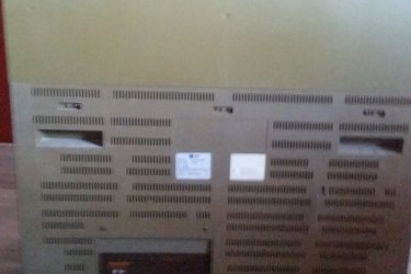 LG RE-39 NZ43RB sztereó televízó, Képátló 99 cm, Digitális 100 HZ, 16:9.
Görgős mozgatás, kézikönyv, távirányító, 2x 20 W.
Méret: szél 96- mag 110- mély 40 cm