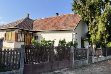 Eladó ingaltan Csákváron