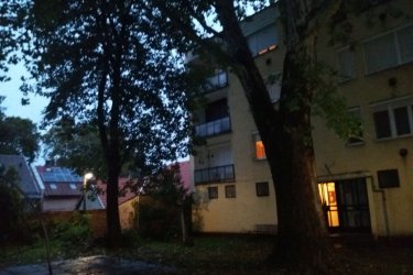 Kaposvár, Biczó közben 2 emeleti 2 szobás téglalakás KIADÓ