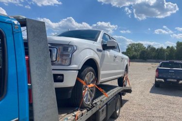 Non - Stop Autómentés, autómentő Éjjel - Nappal.
Non-Stop Autómentés, autószállítás, Bikázás.
Furgon, kisteherautó mentés 3.5 T-ig.
Tel: 06 20 9188 649.
Mentsd el a telefonszámot, bármikor szükséged lehet rá!
https://024automentes.hu/11-kerulet/
