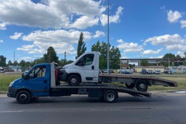 Non - Stop Autómentés, autómentő Éjjel - Nappal.
Non-Stop Autómentés, autószállítás, Bikázás.
Furgon, kisteherautó mentés 3.5 T-ig.
Tel: 06 20 9188 649.
Mentsd el a telefonszámot, bármikor szükséged lehet rá!
https://024automentes.hu/tatabanya-tata-nagyigmand/
