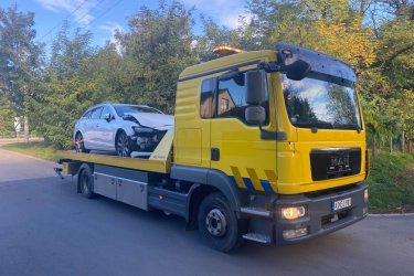 Non - Stop Autómentés, autómentő Éjjel - Nappal.
Non-Stop Autómentés, autószállítás, Bikázás.
Furgon, kisteherautó mentés 3.5 T-ig.
Tel: 06 20 9188 649.
Mentsd el a telefonszámot, bármikor szükséged lehet rá!
https://024automentes.hu/siofok-zamardi-balatonszemes/
