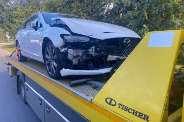 Non - Stop Autómentés, autómentő Éjjel - Nappal.
Non-Stop Autómentés, autószállítás, Bikázás.
Furgon, kisteherautó mentés 3.5 T-ig.
Tel: 06 20 9188 649.
Mentsd el a telefonszámot, bármikor szükséged lehet rá!
https://024automentes.hu/siofok-zamardi-balatonszemes/
