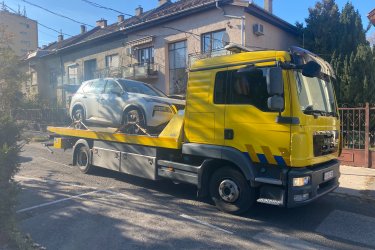 Non - Stop Autómentés, autómentő Éjjel - Nappal.
Non-Stop Autómentés, autószállítás, Bikázás.
Furgon, kisteherautó mentés 3.5 T-ig.
Tel: 06 20 9188 649.
Mentsd el a telefonszámot, bármikor szükséged lehet rá!
https://024automentes.hu/darus-automento/
