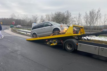 Non - Stop Autómentés, autómentő Éjjel - Nappal.
Non-Stop Autómentés, autószállítás, Bikázás.
Furgon, kisteherautó mentés 3.5 T-ig.
Tel: 06 20 9188 649.
Mentsd el a telefonszámot, bármikor szükséged lehet rá!
https://024automentes.hu/automentes-pest-megye/automentes-bag-hatvan-kartal/
