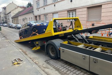 Non - Stop Autómentés, autómentő Éjjel - Nappal.
Non-Stop Autómentés, autószállítás, Bikázás.
Furgon, kisteherautó mentés 3.5 T-ig.
Tel: 06 20 9188 649.
Mentsd el a telefonszámot, bármikor szükséged lehet rá!
https://024automentes.hu/automentes-pest-megye/automentes-bag-hatvan-kartal/
