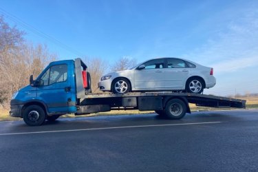 Non - Stop Autómentés, autómentő Éjjel - Nappal.
Non-Stop Autómentés, autószállítás, Bikázás.
Furgon, kisteherautó mentés 3.5 T-ig.
Tel: 06 20 9188 649.
Mentsd el a telefonszámot, bármikor szükséged lehet rá!
https://024automentes.hu/
