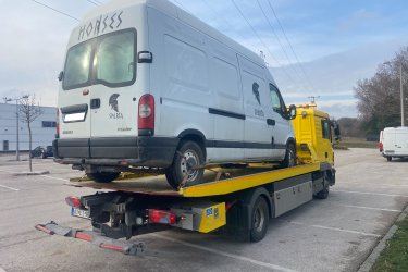 Lerobbant az autója? Baleset történt, vagy egyszerűen nem indul a motor?&#13;&#10;Ne várjon a segítségre – a Mészáros Autómentő Kft. éjjel-nappal rendelkezésre áll, akár Budapest területén, akár az ország bármely pontján!&#13;&#10;&#13;&#10;✅ Gyors kiállás Budapesten – 30-40 perc alatt a helyszínen&#13;&#10;✅ 0–24 autómentés, autószállítás, furgonmentés, bikázás&#13;&#10;✅ Megbízható, tapasztalt szakemberek&#13;&#10;✅ Korrekt árak, biztonságos szállítás minden járműtípusra&#13;&#10;&#13;&#10;???? Hívjon minket bármikor:&#13;&#10;06 20 9188 649&#13;&#10;&#13;&#10;???? www.024automentes.hu&#13;&#10;&#13;&#10;Mészáros Autómentő Kft. – autómentés éjjel-nappal, gyorsan és biztonságosan!