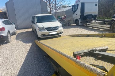 Autómentés Budapest XIV. kerület – 0–24 autómentő szolgáltatás Nem indul az autója Budapest 14. kerületében? Lerobbant Zuglóban, a Herminamezőn vagy a Városliget környékén?
Ne aggódjon – a Mészáros Autómentő Kft. azonnal indul, és gyors, megbízható autómentést biztosít a XIV. kerület teljes területén, éjjel-nappal, hétvégén és ünnepnapokon is!

✅ Autómentés, autószállítás, furgonmentés, bikázás
✅ 0–24 elérhetőség – mindig hívhat minket
✅ Gyors kiérkezés Zugló teljes területén
✅ Tapasztalt, segítőkész autómentő csapat
✅ Biztonságos szállítás, korrekt árak

???? Hívjon minket most:
06 20 9188 649

???? www.024automentes.hu

Mészáros Autómentő Kft. – Autómentés Zuglóban gyorsan, megbízhatóan, 0–24!