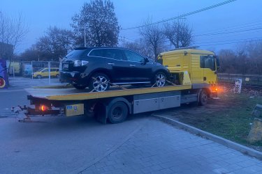 Nem indul az autója Cegléd, Abony vagy Szolnok környékén? Lerobbant bárhol a térségben?&#13;&#10;Ne aggódjon – a Mészáros Autómentő Kft. azonnal indul, és gyors, megbízható autómentést biztosít Cegléd–Abony–Szolnok teljes környékén, éjjel-nappal, hétvégén és ünnepnapokon is!&#13;&#10;&#13;&#10;✅ Autómentés, autószállítás, furgonmentés, bikázás&#13;&#10;✅ 0–24 elérhetőség – azonnali kiérkezés&#13;&#10;✅ Gyors reagálás Cegléd, Abony, Szolnok és környékén&#13;&#10;✅ Tapasztalt, segítőkész autómentő csapat&#13;&#10;✅ Biztonságos szállítás, korrekt árak&#13;&#10;&#13;&#10; Hívjon minket most:&#13;&#10;06 20 9188 649&#13;&#10;&#13;&#10; www.024automentes.hu&#13;&#10;&#13;&#10;Mészáros Autómentő Kft. – Autómentés Cegléd–Abony–Szolnok környékén gyorsan és profi módon, 0–24!