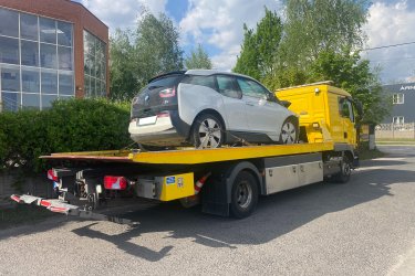 Lerobbant az autója Pécel, Isaszeg vagy Valkó környékén? Nem indul, lemerült az akkumulátor, vagy baleset történt?&#13;&#10;A Mészáros Autómentő Kft. azonnal indul, és gyors, szakszerű autómentést biztosít éjjel-nappal, akár hétvégén vagy ünnepnapokon is!&#13;&#10;&#13;&#10;✅ Autómentés és autószállítás 0–24&#13;&#10;✅ Gyors kiérkezés Pécel, Isaszeg, Valkó térségében&#13;&#10;✅ Bikázás, furgonmentés, országos szállítás&#13;&#10;✅ Tapasztalt, segítőkész autómentő szakemberek&#13;&#10;✅ Megbízható szolgáltatás, korrekt árak&#13;&#10;&#13;&#10; Hívjon minket most:&#13;&#10;06 20 9188 649&#13;&#10; www.024automentes.hu&#13;&#10;&#13;&#10;Mészáros Autómentő Kft. – autómentés Pécel, Isaszeg és Valkó térségében, gyorsan és biztonságosan, 0–24 órában!