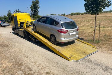 Autómentés Verőce–Kismaros–Nagymaros – gyors segítség 0–24! Lerobbant az autója Verőcén, Kismaroson vagy Nagymaroson?
Nem indul, lemerült az akkumulátor, vagy baleset miatt elakadt?
A Mészáros Autómentő Kft. azonnal indul, és gyors, szakszerű autómentést biztosít a környéken – éjjel-nappal, hétvégén és ünnepnapokon is!

✅ 0–24 autómentés és autószállítás Pest megyében
✅ Gyors kiérkezés Verőce, Kismaros, Nagymaros térségébe
✅ Furgonmentés, bikázás, országos járműszállítás
✅ Tapasztalt, segítőkész autómentő szakemberek
✅ Korrekt árak, biztonságos, megbízható megoldások

 Hívjon minket most:
06 20 9188 649

 www.024automentes.hu

Mészáros Autómentő Kft. – autómentés Verőce, Kismaros és Nagymaros térségében gyorsan, precízen, 0–24 órában!