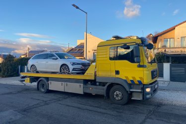 Lerobbant az autója Dunaújvárosban, Dunaföldváron vagy Paks környékén?&#13;&#10;Nem indul, lemerült az akkumulátor, defektet kapott, vagy baleset történt?&#13;&#10;A Mészáros Autómentő Kft. azonnal indul, és gyors, megbízható autómentést biztosít a térségben – éjjel-nappal, hétvégén és ünnepnapokon is!&#13;&#10;&#13;&#10;✅ 0–24 autómentés és autószállítás Fejér és Tolna megyében, valamint környékén&#13;&#10;✅ Gyors kiérkezés Dunaújváros, Dunaföldvár, Paks területére&#13;&#10;✅ Furgonmentés, bikázás, országos járműszállítás&#13;&#10;✅ Tapasztalt, segítőkész autómentő szakemberek&#13;&#10;✅ Korrekt árak, biztonságos és megbízható szolgáltatás&#13;&#10;&#13;&#10; Hívjon minket most:&#13;&#10;06 20 9188 649&#13;&#10; www.024automentes.hu&#13;&#10;&#13;&#10;Mészáros Autómentő Kft. – autómentés Dunaújváros, Dunaföldvár és Paks térségében gyorsan, szakszerűen, 0–24 órában!