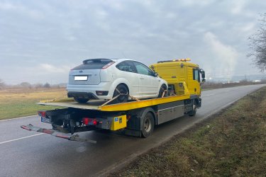Lerobbant az autója Kápolnásnyéken, Velencén vagy Gárdonyban?&#13;&#10;Nem indul, lemerült az akkumulátor, defektet kapott, vagy baleset történt?&#13;&#10;A Mészáros Autómentő Kft. azonnal indul, és gyors, megbízható autómentést biztosít a térségben – éjjel-nappal, hétvégén és ünnepnapokon is!&#13;&#10;&#13;&#10;✅ 0–24 autómentés és autószállítás Fejér megyében és környékén&#13;&#10;✅ Gyors kiérkezés Kápolnásnyék, Velence, Gárdony területére&#13;&#10;✅ Furgonmentés, bikázás, országos járműszállítás&#13;&#10;✅ Tapasztalt, segítőkész autómentő szakemberek&#13;&#10;✅ Korrekt árak, biztonságos és megbízható szolgáltatás&#13;&#10;&#13;&#10; Hívjon minket most:&#13;&#10;06 20 9188 649&#13;&#10;&#13;&#10; www.024automentes.hu&#13;&#10;&#13;&#10;Mészáros Autómentő Kft. – autómentés Kápolnásnyék, Velence és Gárdony térségében gyorsan, szakszerűen, 0–24 órában!
