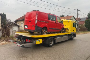 Lerobbant az autója Székesfehérváron, Szabadbattyánban vagy Tácon?&#13;&#10;Nem indul, lemerült az akkumulátor, defektet kapott, vagy baleset történt?&#13;&#10;A Mészáros Autómentő Kft. azonnal indul, és gyors, megbízható autómentést biztosít a térségben – éjjel-nappal, hétvégén és ünnepnapokon is!&#13;&#10;&#13;&#10;✅ 0–24 autómentés és autószállítás Fejér megyében és környékén&#13;&#10;✅ Gyors kiérkezés Székesfehérvár, Szabadbattyán, Tác területére&#13;&#10;✅ Furgonmentés, bikázás, országos járműszállítás&#13;&#10;✅ Tapasztalt, segítőkész autómentő szakemberek&#13;&#10;✅ Korrekt árak, biztonságos és megbízható szolgáltatás&#13;&#10;&#13;&#10; Hívjon minket most:&#13;&#10;06 20 9188 649&#13;&#10;&#13;&#10; www.024automentes.hu&#13;&#10;&#13;&#10;Mészáros Autómentő Kft. – autómentés Székesfehérvár, Szabadbattyán és Tác térségében gyorsan, szakszerűen, 0–24 órában!
