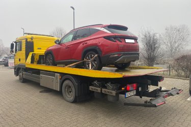 Lerobbant az autója Balatonföldváron, Balatonőszödön vagy Balatonlellén?&#13;&#10;Nem indul, lemerült az akkumulátor, defektet kapott, vagy baleset történt?&#13;&#10;A Mészáros Autómentő Kft. azonnal indul, és gyors, megbízható autómentést biztosít a térségben – éjjel-nappal, hétvégén és ünnepnapokon is!&#13;&#10;&#13;&#10;✅ 0–24 autómentés és autószállítás Somogy megyében és környékén&#13;&#10;✅ Gyors kiérkezés Balatonföldvár, Balatonőszöd, Balatonlelle területére&#13;&#10;✅ Furgonmentés, bikázás, országos járműszállítás&#13;&#10;✅ Tapasztalt, segítőkész autómentő szakemberek&#13;&#10;✅ Korrekt árak, biztonságos és megbízható szolgáltatás&#13;&#10;&#13;&#10; Hívjon minket most:&#13;&#10;06 20 9188 649&#13;&#10;&#13;&#10; www.024automentes.hu&#13;&#10;&#13;&#10;Mészáros Autómentő Kft. – autómentés Balatonföldvár, Balatonőszöd és Balatonlelle térségében gyorsan, szakszerűen, 0–24 órában!