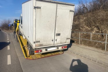 Lerobbant vagy nem indul az autója az M3, 2/A vagy M31 autópályán?&#13;&#10;Ne kockáztass az út szélén – mi azonnal indulunk segíteni!&#13;&#10;&#13;&#10;✅ Gyors kiszállás az M3 – 2/A – M31 vonalán&#13;&#10;✅ 0–24 órás ügyelet, akár hétvégén és ünnepnapokon is&#13;&#10;✅ Autó, kisteher, furgon és motor mentés&#13;&#10;✅ Bikázás, defekt, műszaki hiba esetén azonnali segítség&#13;&#10;&#13;&#10;Mészáros Autómentő Kft. – az autópályák specialistája.&#13;&#10; Tel.: 06 20 9188 649&#13;&#10;???? Hívjon most, és már indulunk!