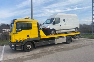 Lerobbant vagy nem indul az autója az M3, 2/A vagy M31 autópályán?&#13;&#10;Ne kockáztass az út szélén – mi azonnal indulunk segíteni!&#13;&#10;&#13;&#10;✅ Gyors kiszállás az M3 – 2/A – M31 vonalán&#13;&#10;✅ 0–24 órás ügyelet, akár hétvégén és ünnepnapokon is&#13;&#10;✅ Autó, kisteher, furgon és motor mentés&#13;&#10;✅ Bikázás, defekt, műszaki hiba esetén azonnali segítség&#13;&#10;&#13;&#10;Mészáros Autómentő Kft. – az autópályák specialistája.&#13;&#10; Tel.: 06 20 9188 649&#13;&#10;???? Hívjon most, és már indulunk!