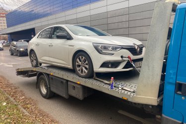 Nem indul a Hyundai-ja? Lerobbant, vagy műszaki problémát észlelt az úton?&#13;&#10;Mészáros Autómentő Kft. gyorsan és biztonságosan segít!&#13;&#10;&#13;&#10;✅ Gyors és kíméletes Hyundai autómentés és autószállítás&#13;&#10;✅ 0–24 órás ügyelet, hétvégén és ünnepnapokon is&#13;&#10;✅ Személyautó, SUV, kisteher – minden Hyundai modellhez&#13;&#10;✅ M7 – M1 – M0 – M3 – M31 autópályák mentén, országosan&#13;&#10;&#13;&#10;Mészáros Autómentő Kft. – Hyundai mentés profi szinten.&#13;&#10; Tel.: 06 20 9188 649&#13;&#10; Nem indul az autója? Segítünk – azonnal indulunk!