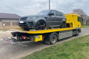 Opel Autómentés – 0–24 Opel Autószállítás Nem indul az Opel-je? Lerobbant, vagy műszaki hibát észlelt az úton?
Mészáros Autómentő Kft. azonnal a segítségére siet!

✅ Gyors és kíméletes Opel autómentés és autószállítás
✅ 0–24 órás ügyelet, hétvégén és ünnepnapokon is
✅ Személyautó, SUV, kisteher – minden Opel modellhez
✅ M7 – M1 – M0 – M3 – M31 autópályák mentén, országosan

Mészáros Autómentő Kft. – Opel mentés profi szinten.
 Tel.: 06 20 9188 649
 Nem indul az autója? Segítünk – azonnal indulunk!