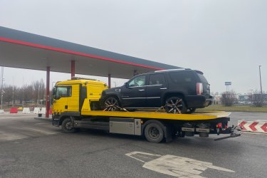 Nem indul az autója? Lerobbant, vagy nehezen hozzáférhető helyen van?&#13;&#10;Mészáros Autómentő Kft. azonnal a segítségére siet darus autómentővel!&#13;&#10;&#13;&#10;✅ 0–24 órás darus autómentés, hétvégén és ünnepnapokon is&#13;&#10;✅ Személyautó, SUV, kisteher, akár nehezen mozgatható járművekhez&#13;&#10;✅ Gyors, biztonságos és kíméletes emelés és szállítás&#13;&#10;✅ M7 – M1 – M0 – M3 – M31 autópályák mentén, országosan&#13;&#10;&#13;&#10;Mészáros Autómentő Kft. – darus mentés profi szinten.&#13;&#10; Tel.: 06 20 9188 649&#13;&#10; Nem indul az autója? Segítünk – azonnal indulunk!