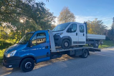 Nem indul az autója? Lerobbant, vagy nehezen hozzáférhető helyen van?&#13;&#10;Mészáros Autómentő Kft. azonnal a segítségére siet darus autómentővel!&#13;&#10;&#13;&#10;✅ 0–24 órás darus autómentés, hétvégén és ünnepnapokon is&#13;&#10;✅ Személyautó, SUV, kisteher, akár nehezen mozgatható járművekhez&#13;&#10;✅ Gyors, biztonságos és kíméletes emelés és szállítás&#13;&#10;✅ M7 – M1 – M0 – M3 – M31 autópályák mentén, országosan&#13;&#10;&#13;&#10;Mészáros Autómentő Kft. – darus mentés profi szinten.&#13;&#10; Tel.: 06 20 9188 649&#13;&#10; Nem indul az autója? Segítünk – azonnal indulunk!