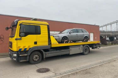 Nem indul a kisbusza? Lerobbant, vagy műszaki hiba miatt állt meg?&#13;&#10;Mészáros Autómentő Kft. éjjel-nappal gyorsan és biztonságosan segít!&#13;&#10;&#13;&#10;✅ Non-stop kisbusz szállítás, hétvégén és ünnepnapokon is&#13;&#10;✅ Minden típus: mikrobusz, kishaszonjármű, személyszállító&#13;&#10;✅ Kíméletes rakodás és biztonságos szállítás&#13;&#10;✅ M7 – M1 – M0 – M3 – M31 autópályák mentén, országosan&#13;&#10;&#13;&#10;Mészáros Autómentő Kft. – kisbusz szállítás profi szinten.&#13;&#10; Tel.: 06 20 9188 649&#13;&#10; Nem indul a kisbusza? Segítünk – azonnal indulunk!