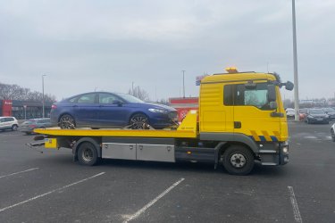 Lerobbant az autója Vácon vagy környékén? Nem indul?
Mészáros Autómentő Kft. éjjel-nappal, gyorsan és biztonságosan segít!

✅ 0–24 órás autómentés Vác és Pest megye területén, akár országosan
✅ Személyautó, SUV, kisteherautó, furgon mentése
✅ Hétvégén és ünnepnapokon is rendelkezésre állunk
✅ Gyors indulás bárhonnan

Hívjon minket bármikor:  06 20 9188 649
???? Nem indul az autója? Segítünk – azonnal indulunk!