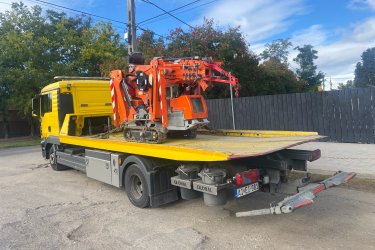 Szüksége van gyors és biztonságos gépszállításra vagy targoncaszállításra Budapesten, Pest megyében vagy akár országosan?&#13;&#10;Mészáros Autómentő Kft. éjjel-nappal a rendelkezésére áll!&#13;&#10;&#13;&#10;✅ 0–24 órás gépszállítás és targoncaszállítás&#13;&#10;✅ Budapesten, Pest megyében és az ország egész területén&#13;&#10;✅ Biztonságos rakodás és szállítás minden típusú géphez és targoncához&#13;&#10;✅ Gyors indulás bárhonnan&#13;&#10;&#13;&#10;Hívjon minket bármikor:  06 20 9188 649&#13;&#10; Szállítás gyorsan, biztonságosan – azonnal indulunk!