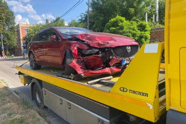 Szüksége van gyors és biztonságos autószállításra Budapesten?&#13;&#10;Mészáros Autómentő Kft. éjjel-nappal, bárhol a fővárosban a segítségére siet!&#13;&#10;&#13;&#10;✅ 0–24 órás autószállítás és autómentés Budapesten&#13;&#10;✅ Személyautó, SUV, kisteherautó, prémium autók szállítása&#13;&#10;✅ Hétvégén és ünnepnapokon is rendelkezésre állunk&#13;&#10;✅ Gyors indulás bárhonnan&#13;&#10;&#13;&#10;Hívjon minket bármikor:  06 20 9188 649&#13;&#10; Autószállítás gyorsan, biztonságosan – azonnal indulunk!