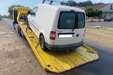 Lerobbant az autója Vecsésen vagy környékén? Nem indul?&#13;&#10;Mészáros Autómentő Kft. éjjel-nappal, gyorsan és biztonságosan segít!&#13;&#10;&#13;&#10;✅ 0–24 órás autómentés Vecsés és Pest megye területén&#13;&#10;✅ Személyautó, SUV, kisteherautó, furgon mentése&#13;&#10;✅ Hétvégén és ünnepnapokon is rendelkezésre állunk&#13;&#10;✅ Gyors indulás bárhonnan&#13;&#10;&#13;&#10;Hívjon minket bármikor:  06 20 9188 649&#13;&#10; Nem indul az autója? Segítünk – azonnal indulunk!