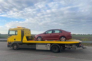 Autómentés Maglód – 0–24 Lerobbant az autója Maglódon vagy környékén? Nem indul?
Mészáros Autómentő Kft. éjjel-nappal, gyorsan és biztonságosan segít!

✅ 0–24 órás autómentés Maglód és Pest megye területén
✅ Személyautó, SUV, kisteherautó, furgon mentése
✅ Hétvégén és ünnepnapokon is rendelkezésre állunk
✅ Gyors indulás bárhonnan

Hívjon minket bármikor:  06 20 9188 649
 Nem indul az autója? Segítünk – azonnal indulunk!