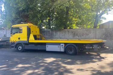 Lerobbant az autója Gödöllőn vagy környékén? Nem indul?&#13;&#10;Mészáros Autómentő Kft. éjjel-nappal, gyorsan és biztonságosan segít!&#13;&#10;&#13;&#10;✅ 0–24 órás autómentés Gödöllő és Pest megye területén&#13;&#10;✅ Személyautó, SUV, kisteherautó, furgon mentése&#13;&#10;✅ Hétvégén és ünnepnapokon is rendelkezésre állunk&#13;&#10;✅ Gyors indulás bárhonnan&#13;&#10;&#13;&#10;Hívjon minket bármikor:  06 20 9188 649&#13;&#10; Nem indul az autója? Segítünk – azonnal indulunk!