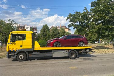 Lerobbant az autója Gödön vagy környékén? Nem indul?&#13;&#10;Mészáros Autómentő Kft. éjjel-nappal, gyorsan és biztonságosan segít!&#13;&#10;&#13;&#10;✅ 0–24 órás autómentés Göd és Pest megye területén&#13;&#10;✅ Személyautó, SUV, kisteherautó, furgon mentése&#13;&#10;✅ Hétvégén és ünnepnapokon is rendelkezésre állunk&#13;&#10;✅ Gyors indulás bárhonnan&#13;&#10;&#13;&#10;Hívjon minket bármikor:  06 20 9188 649&#13;&#10; Nem indul az autója? Segítünk – azonnal indulunk!