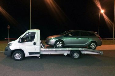 Mészáros Autómentő Kft. - az országos autómentés szakértője! Ha bármilyen okból kifolyólag az út szélén ragadsz, bármikor hívhatod megbízható és gyors autómentő szolgáltatásunkat. Tapasztalt és szakképzett csapatunk garantálja az autómentési folyamat sima lebonyolítását, így Te is könnyedén tovább folytathatod az utadat. Bármilyen helyzetben számíthatsz ránk, akár az ország bármely pontján vagy, mert országos lefedettséggel rendelkezünk. Hívj most minket, és bízd ránk az autómentést - Mészáros Autómentő Kft., ahol a megbízhatóság és a gyorsaság a kulcsszó!

https://024automentes.hu/23-kerulet/

Mészáros Autómentő Kft.

Tel: 0620 9188 649. 