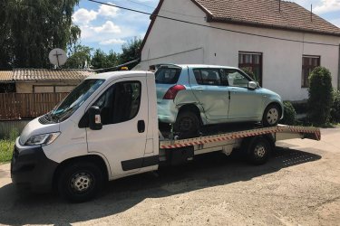 Mészáros Autómentő - Ha autójával baj történt VIII. kerületben, bátran hívjon minket, és mi azonnal segítünk! Tapasztalt és megbízható csapatunk gyorsan és hatékonyan oldja meg a problémáját. Az autómentés mellett autószállítási szolgáltatásunkkal is állunk rendelkezésére. Hívjon minket bármikor a nap 24 órájában, és mi azonnal indulunk!

https://024automentes.hu/8-kerulet/

Mészáros Autómentő Kft.

Tel: 06 20 9188 649. S