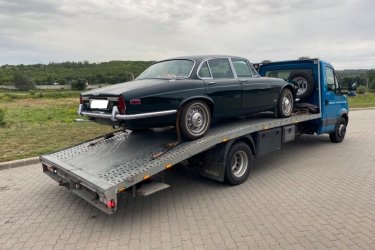 Mészáros Autómentő - Ha autójával baj történt VIII. kerületben, bátran hívjon minket, és mi azonnal segítünk! Tapasztalt és megbízható csapatunk gyorsan és hatékonyan oldja meg a problémáját. Az autómentés mellett autószállítási szolgáltatásunkkal is állunk rendelkezésére. Hívjon minket bármikor a nap 24 órájában, és mi azonnal indulunk!

https://024automentes.hu/8-kerulet/

Mészáros Autómentő Kft.

Tel: 06 20 9188 649. S