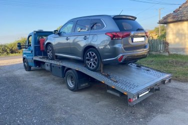 Mészáros Autómentő - Ha autójával baj történt VIII. kerületben, bátran hívjon minket, és mi azonnal segítünk! Tapasztalt és megbízható csapatunk gyorsan és hatékonyan oldja meg a problémáját. Az autómentés mellett autószállítási szolgáltatásunkkal is állunk rendelkezésére. Hívjon minket bármikor a nap 24 órájában, és mi azonnal indulunk!

https://024automentes.hu/8-kerulet/

Mészáros Autómentő Kft.

Tel: 06 20 9188 649. S