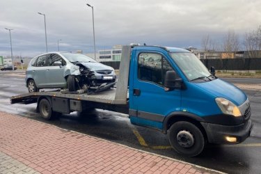 Autómentésre van szükséged Százhalombatta, Ercsi, Szigetújfalu vagy Pest megye területén? Akkor a Mészáros Autómentő Kft. a megoldás! Profi csapatunk minden helyzetben gyorsan és hatékonyan lát el autómentési, autószállítási és furgonmentési feladatokat, bármilyen típusú jármű esetén.

Nálunk nem csak a gyorsaság és a megbízhatóság a fontos, hanem az is, hogy kedvező áron kínáljuk szolgáltatásainkat. Éjjel-nappal elérhetőek vagyunk, így bármikor felhívhatod az ügyfélszolgálatunkat, ha autómentésre van szükséged.

Bízd ránk autód mentését, és garantáljuk, hogy a lehető legrövidebb idő alatt célba érünk, hogy a lehető legkevesebb kellemetlenséggel járjon a járműve hibája. Hívj minket most, és bízz ránk!

https://024automentes.hu/automentes-pest-megye/automentes-szazhalombatta-ercsi-szigetujfalu/

Mészáros István.
Tel: 06 20 9188 649. 