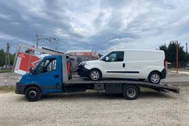 Autómentésre van szükséged Kóka, Dány, Jászfényszaru vagy Pest megye területén? Akkor a Mészáros Autómentő Kft. a megoldás! Profi csapatunk minden helyzetben gyorsan és hatékonyan lát el autómentési, autószállítási és furgonmentési feladatokat, bármilyen típusú jármű esetén.

Nálunk nem csak a gyorsaság és a megbízhatóság a fontos, hanem az is, hogy kedvező áron kínáljuk szolgáltatásainkat. Éjjel-nappal elérhetőek vagyunk, így bármikor felhívhatod az ügyfélszolgálatunkat, ha autómentésre van szükséged.

Bízd ránk autód mentését, és garantáljuk, hogy a lehető legrövidebb idő alatt célba érünk, hogy a lehető legkevesebb kellemetlenséggel járjon a járműve hibája. Hívj minket most, és bízz ránk!

https://024automentes.hu/automentes-pest-megye/automentes-koka-dany-jaszfenyszaru/

Mészáros István.
Tel: 06 20 9188 649. 