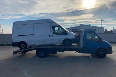 Autómentésre van szükséged Gyál, Ócsa, Vasad vagy Pest megye területén? Akkor a Mészáros Autómentő Kft. a megoldás! Profi csapatunk minden helyzetben gyorsan és hatékonyan lát el autómentési, autószállítási és furgonmentési feladatokat, bármilyen típusú jármű esetén.

Nálunk nem csak a gyorsaság és a megbízhatóság a fontos, hanem az is, hogy kedvező áron kínáljuk szolgáltatásainkat. Éjjel-nappal elérhetőek vagyunk, így bármikor felhívhatod az ügyfélszolgálatunkat, ha autómentésre van szükséged.

Bízd ránk autód mentését, és garantáljuk, hogy a lehető legrövidebb idő alatt célba érünk, hogy a lehető legkevesebb kellemetlenséggel járjon a járműve hibája. Hívj minket most, és bízz ránk!


https://024automentes.hu/automentes-pest-megye/automentes-gyal-ocsa-vasad/

Mészáros István.
Tel: 06 20 9188 649. 