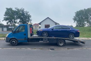 Autómentésre van szükséged Gödöllő, Nagytarcsa, Kistarcsa vagy Pest megye területén? Akkor a Mészáros Autómentő Kft. a megoldás! Profi csapatunk minden helyzetben gyorsan és hatékonyan lát el autómentési, autószállítási és furgonmentési feladatokat, bármilyen típusú jármű esetén.

Nálunk nem csak a gyorsaság és a megbízhatóság a fontos, hanem az is, hogy kedvező áron kínáljuk szolgáltatásainkat. Éjjel-nappal elérhetőek vagyunk, így bármikor felhívhatod az ügyfélszolgálatunkat, ha autómentésre van szükséged.

Bízd ránk autód mentését, és garantáljuk, hogy a lehető legrövidebb idő alatt célba érünk, hogy a lehető legkevesebb kellemetlenséggel járjon a járműve hibája. Hívj minket most, és bízz ránk!

https://024automentes.hu/automentes-pest-megye/automentes-godollo-nagytarcsa-kistarcsa/

Mészáros István.
Tel: 06 20 9188 649. 