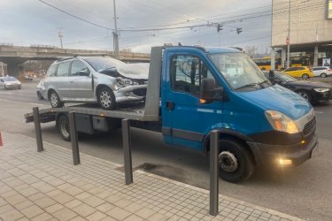 Autómentésre van szükséged Gödöllő, Nagytarcsa, Kistarcsa vagy Pest megye területén? Akkor a Mészáros Autómentő Kft. a megoldás! Profi csapatunk minden helyzetben gyorsan és hatékonyan lát el autómentési, autószállítási és furgonmentési feladatokat, bármilyen típusú jármű esetén.

Nálunk nem csak a gyorsaság és a megbízhatóság a fontos, hanem az is, hogy kedvező áron kínáljuk szolgáltatásainkat. Éjjel-nappal elérhetőek vagyunk, így bármikor felhívhatod az ügyfélszolgálatunkat, ha autómentésre van szükséged.

Bízd ránk autód mentését, és garantáljuk, hogy a lehető legrövidebb idő alatt célba érünk, hogy a lehető legkevesebb kellemetlenséggel járjon a járműve hibája. Hívj minket most, és bízz ránk!

https://024automentes.hu/automentes-pest-megye/automentes-godollo-nagytarcsa-kistarcsa/

Mészáros István.
Tel: 06 20 9188 649. 