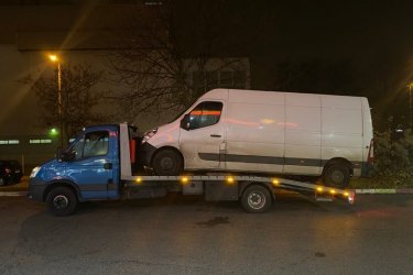 Autómentés Furgonmentés. - Csomád Őrbottyán Váckisújfalu 0-24