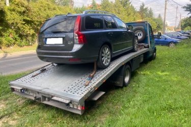 Autómentésre van szükséged Üllő, Monor, Gomba vagy Pest megye területén? Akkor a Mészáros Autómentő Kft. a megoldás! Profi csapatunk minden helyzetben gyorsan és hatékonyan lát el autómentési, autószállítási és furgonmentési feladatokat, bármilyen típusú jármű esetén.

Nálunk nem csak a gyorsaság és a megbízhatóság a fontos, hanem az is, hogy kedvező áron kínáljuk szolgáltatásainkat. Éjjel-nappal elérhetőek vagyunk, így bármikor felhívhatod az ügyfélszolgálatunkat, ha autómentésre van szükséged.

Bízd ránk autód mentését, és garantáljuk, hogy a lehető legrövidebb idő alatt célba érünk, hogy a lehető legkevesebb kellemetlenséggel járjon a járműve hibája. Hívj minket most, és bízz ránk!

https://024automentes.hu/automentes-pest-megye/automentes-ullo-monor-gomba/

Mészáros István.
Tel: 06 20 9188 649.